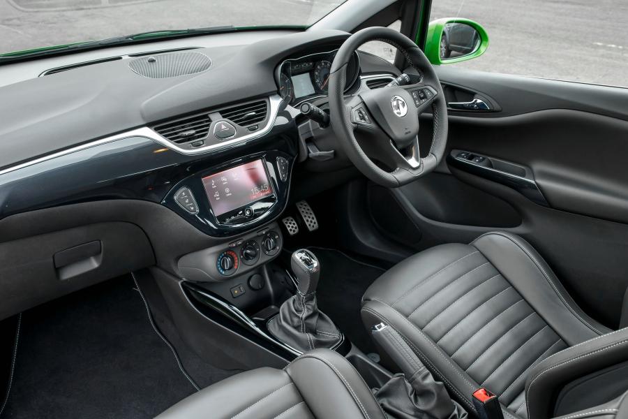  Vauxhall Corsa VXR 2015 года  (фото 35 из 37)